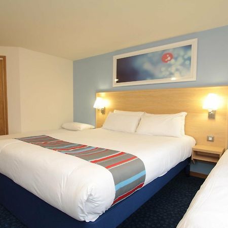 แทรเวลลอดจ์ นูเอิร์ก นอร์ท มัสแคม Hotel Norwell ภายนอก รูปภาพ